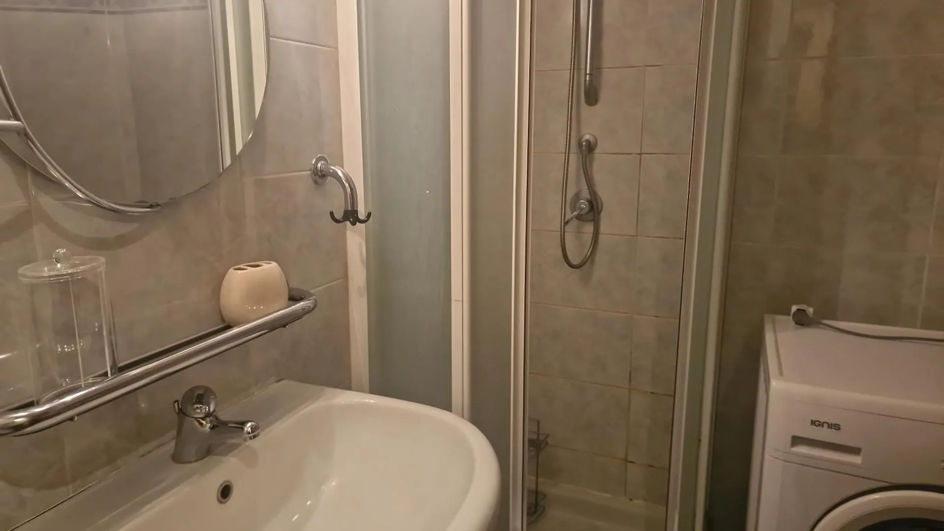 Sempione Orange Apartment Milan