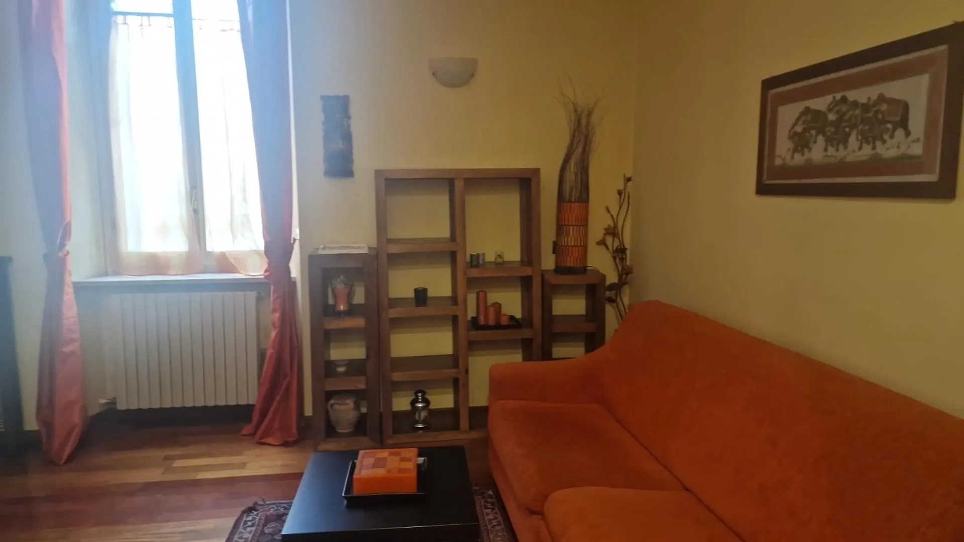 Sempione Orange Apartment Milan